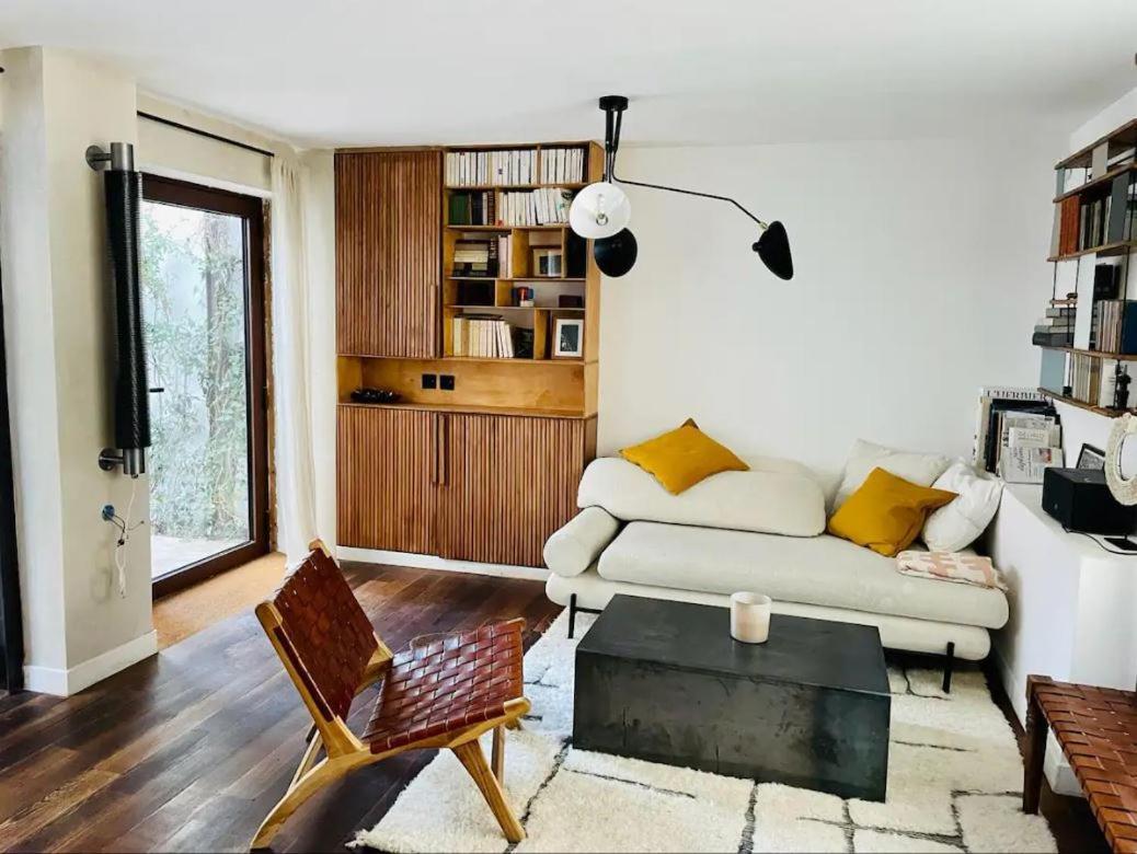 Small Architect'S House Pantin Buitenkant foto